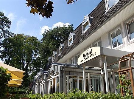 Biohotel Am Lunik Park Hohen Neuendorf Exteriér fotografie